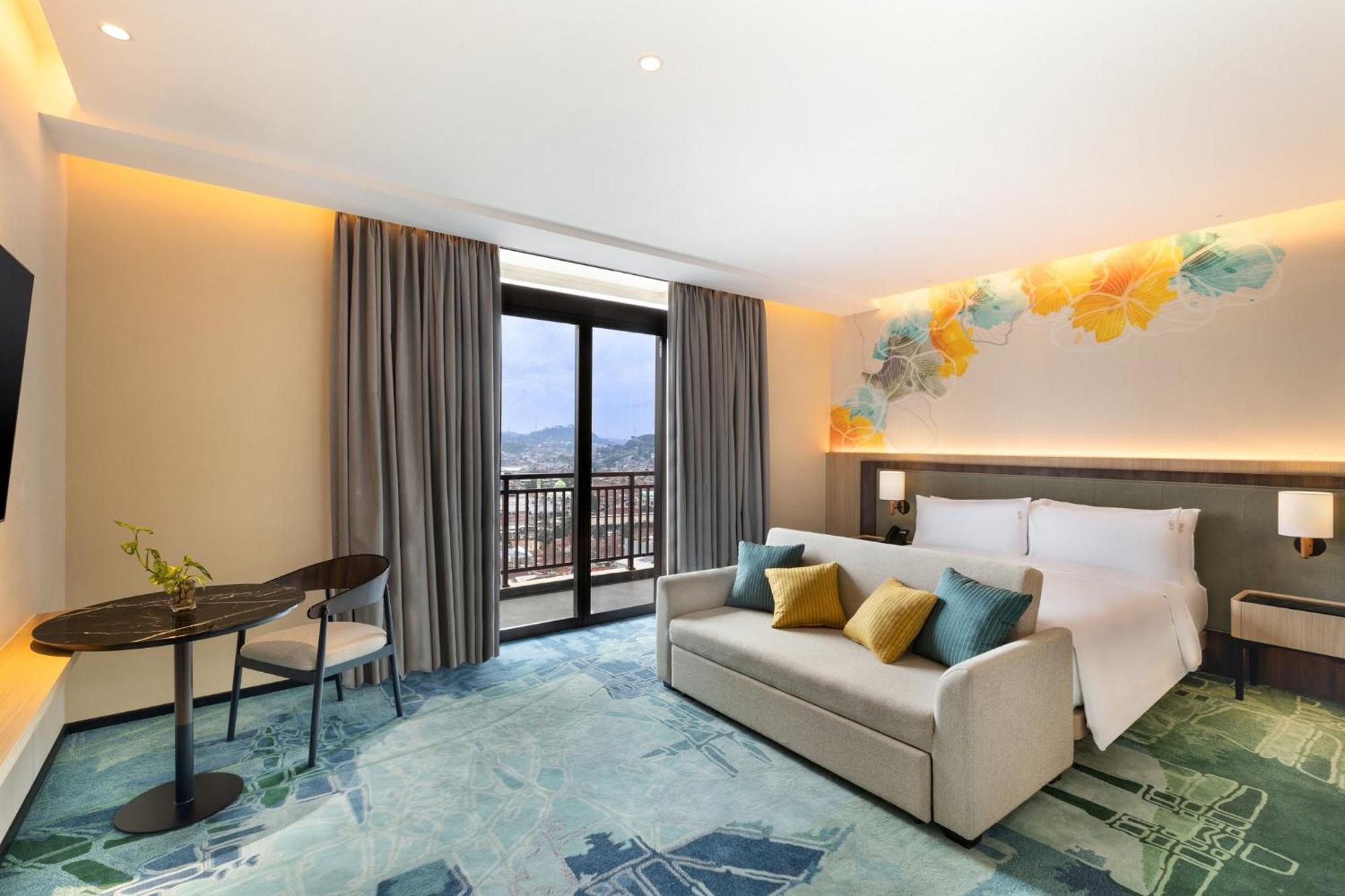 Holiday Inn Lampung Bukit Randu By Ihg Bandar Lampung Buitenkant foto