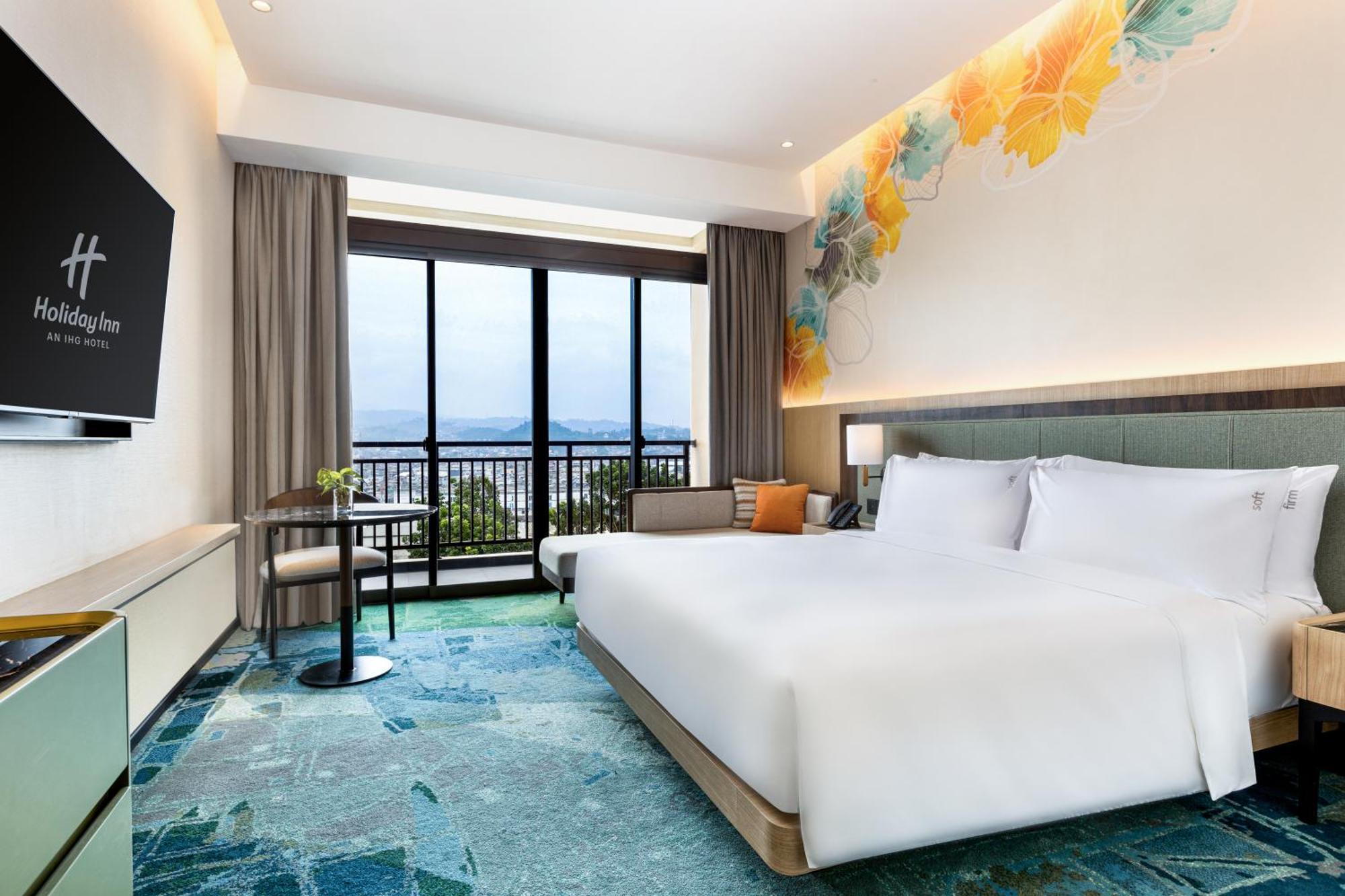 Holiday Inn Lampung Bukit Randu By Ihg Bandar Lampung Buitenkant foto